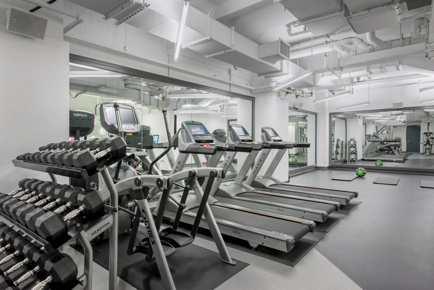 E Village 1Br Gym Doorman Rooftop Nyc-179 นิวยอร์ก ภายนอก รูปภาพ